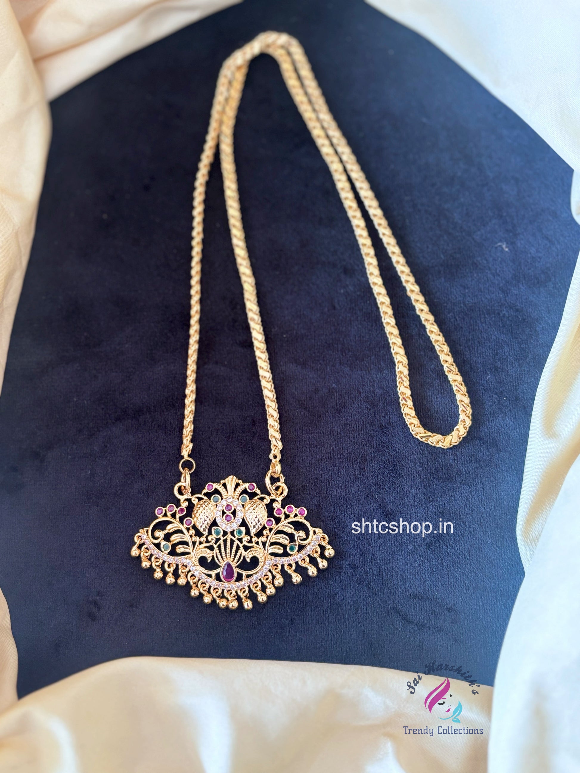 24 inches long 1 gm Gold Polished Dollar / Pendant with Chain (Multicolor) - SHTC1726