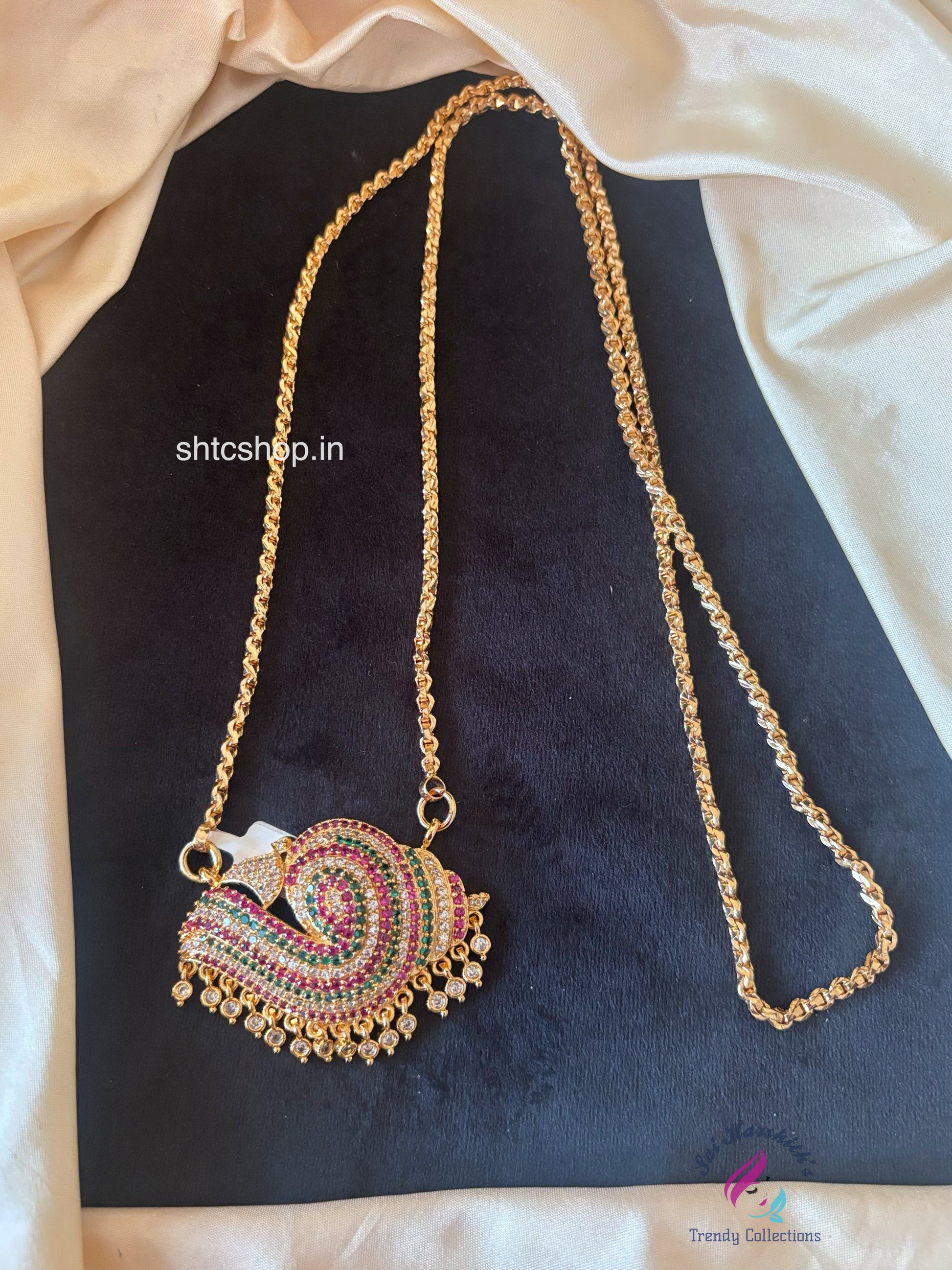 30 inches long 1 gm Gold Polished Sangu Dollar / Pendant with Chain - SHTC1732