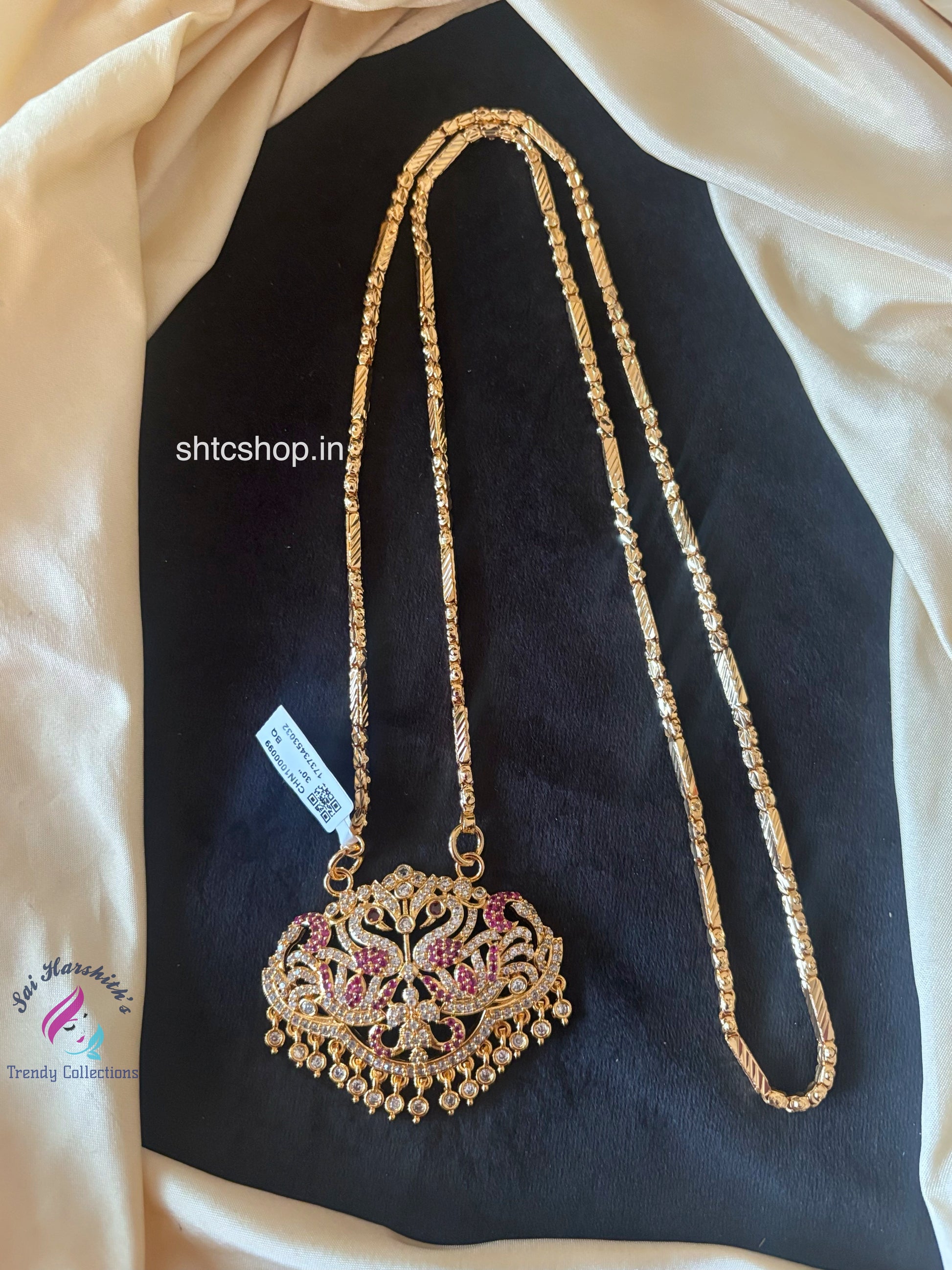 30 inches long 1 gm Gold Polished Dollar / Pendant with Chain -SHTC1736