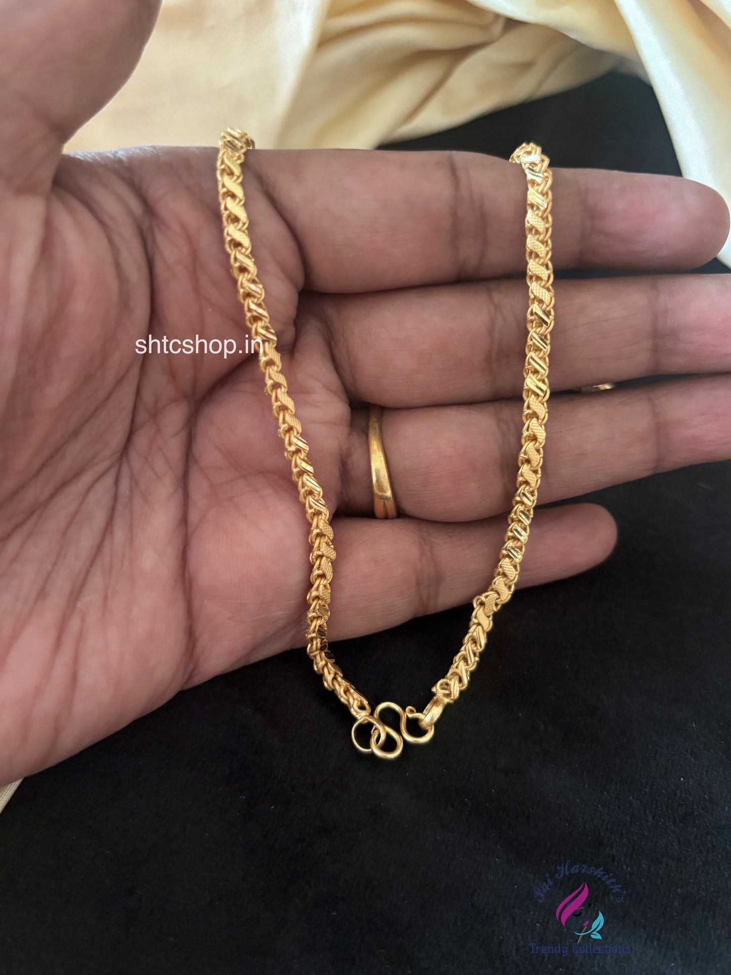 18 inches - 1 gm gold plated chains - SHTC1742