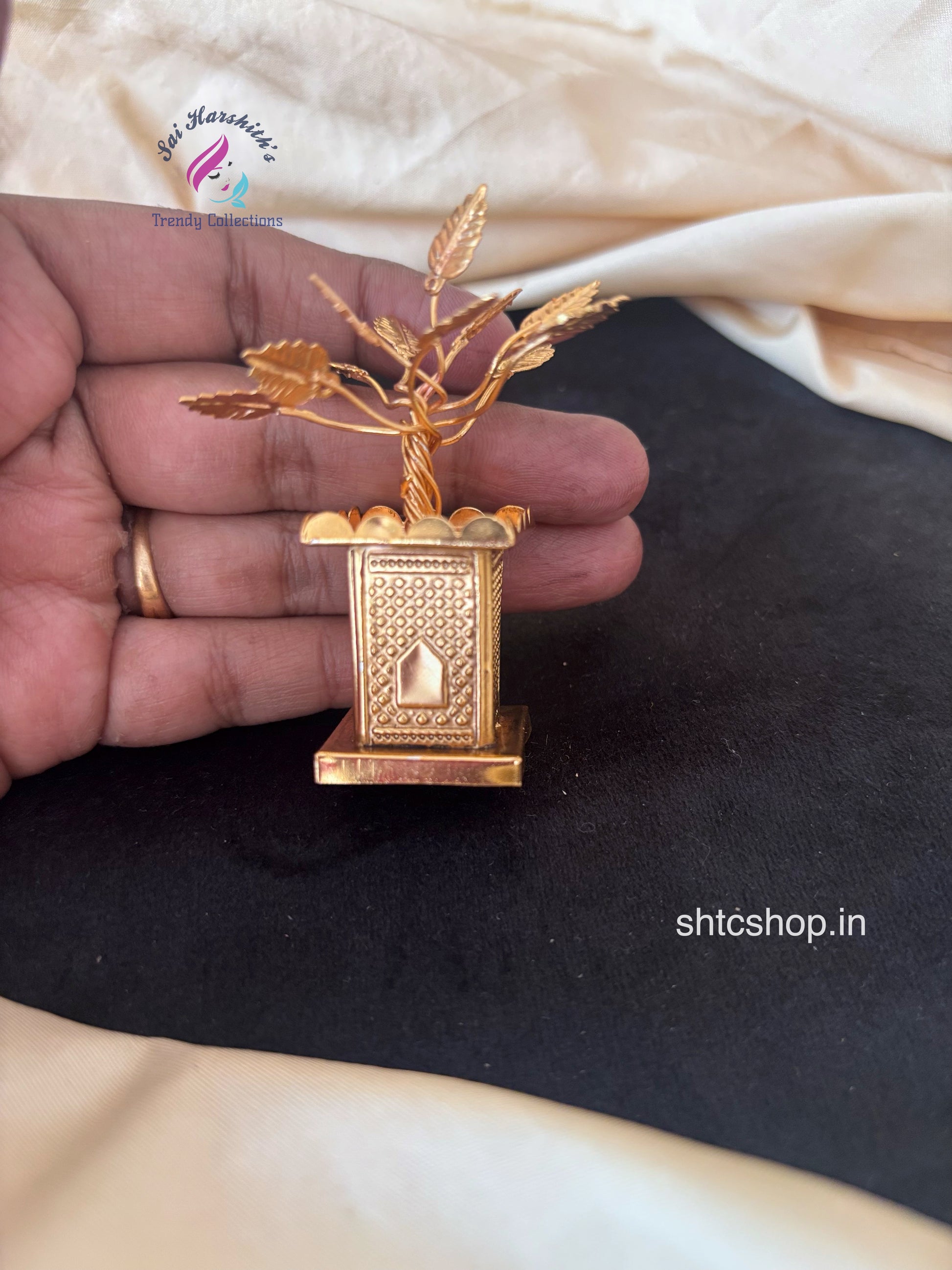 Brass & Copper mixed Tulasi Plant - SHTC1762