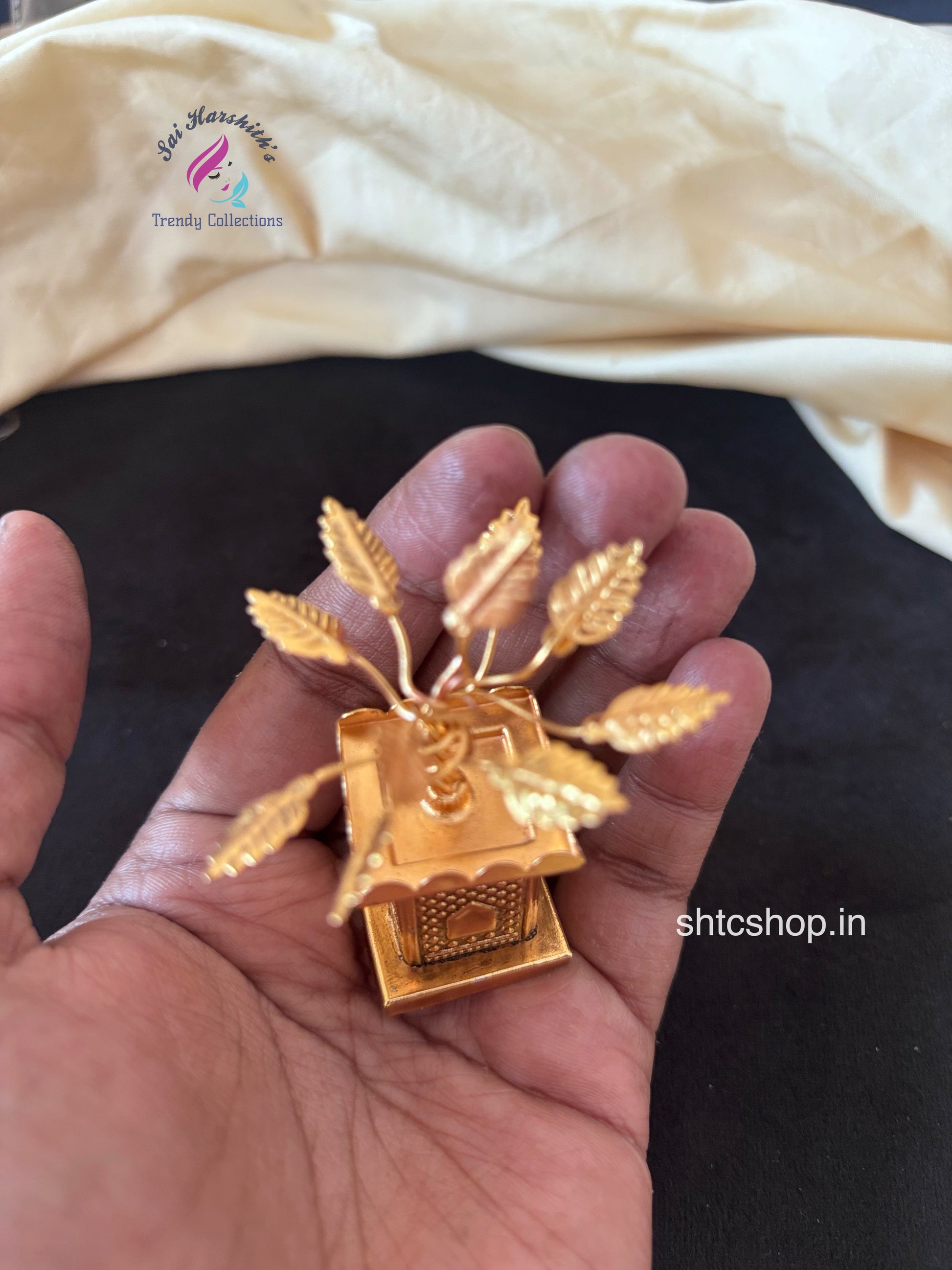 Brass & Copper mixed Tulasi Plant - SHTC1762