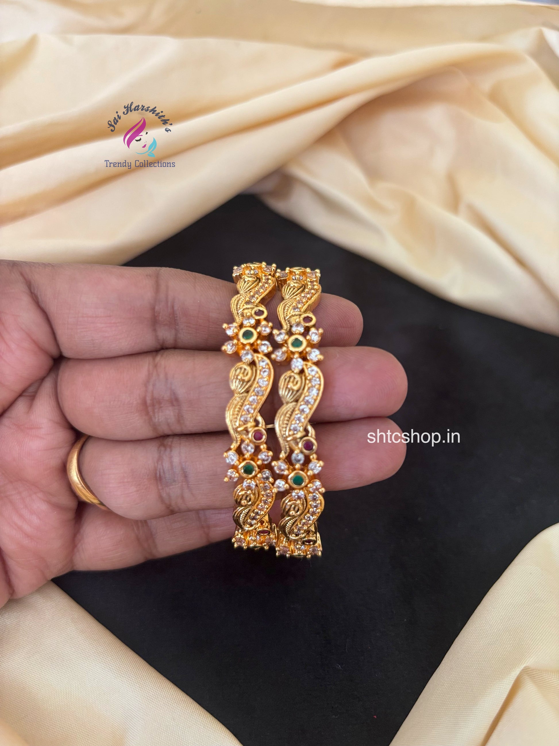 Matte Finish AD Stone Bangles with No Image - SHTC1783