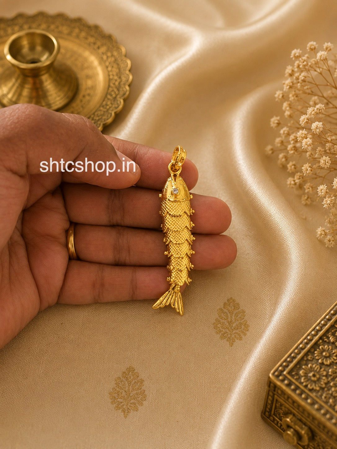 1 Gram Gold Polished Fish Design Pendant - SHTC1851