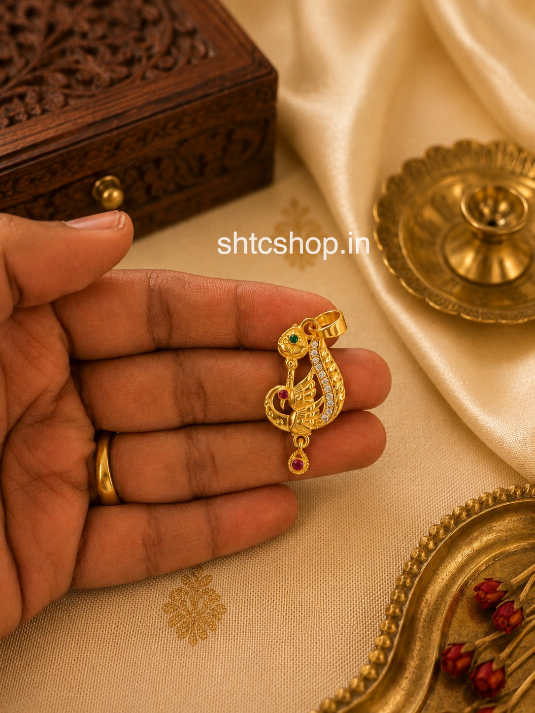 1 Gram Gold Polished Peacock & Vel Pendant - SHTC1852