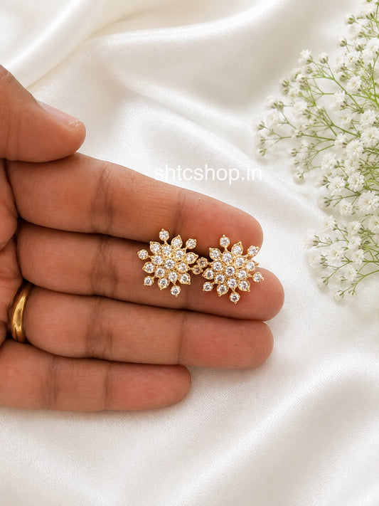 Diamond Replica 5 Metal Floral Earrings with Back Screw - SHTC1867