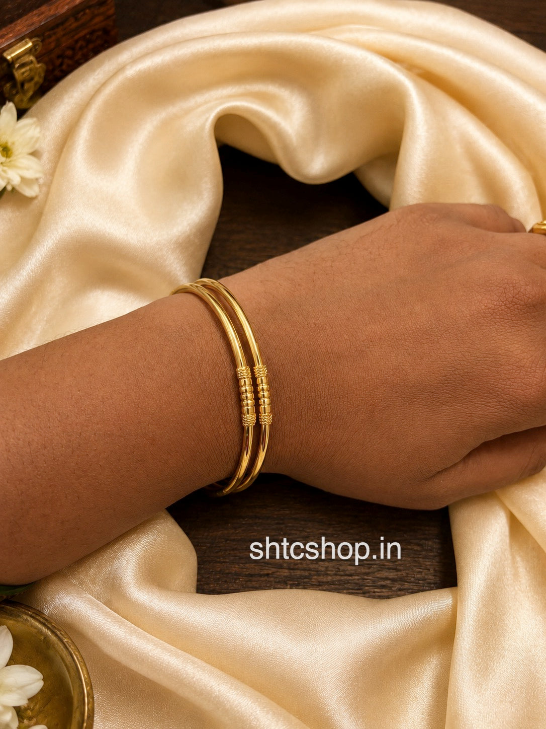 1 GM Gold Polished Daily Wear Bangles – Set of 2 - SHTC1984