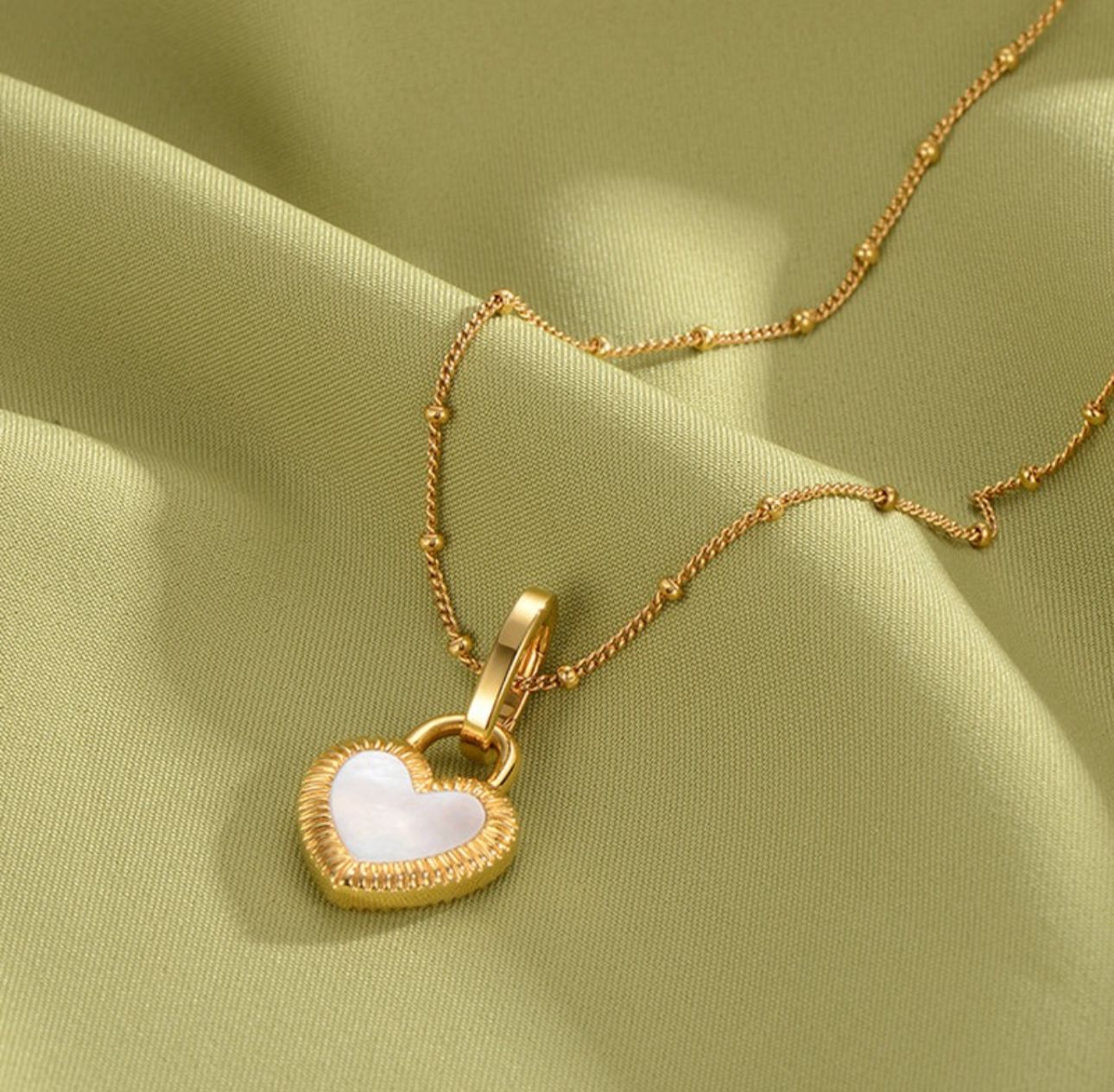 Two Sided Heart Lock Pendant Necklace - KE194