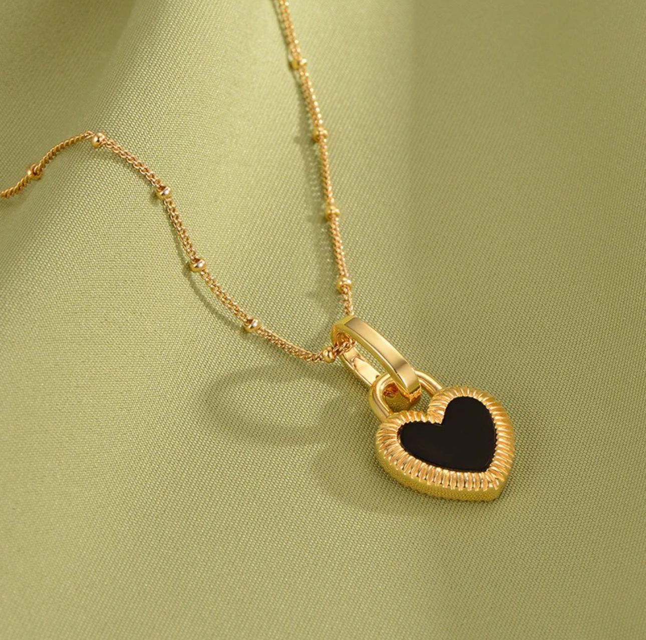 Two Sided Heart Lock Pendant Necklace - KE194