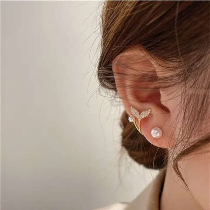 Stone Fish Tail Studs Earrings - KE195