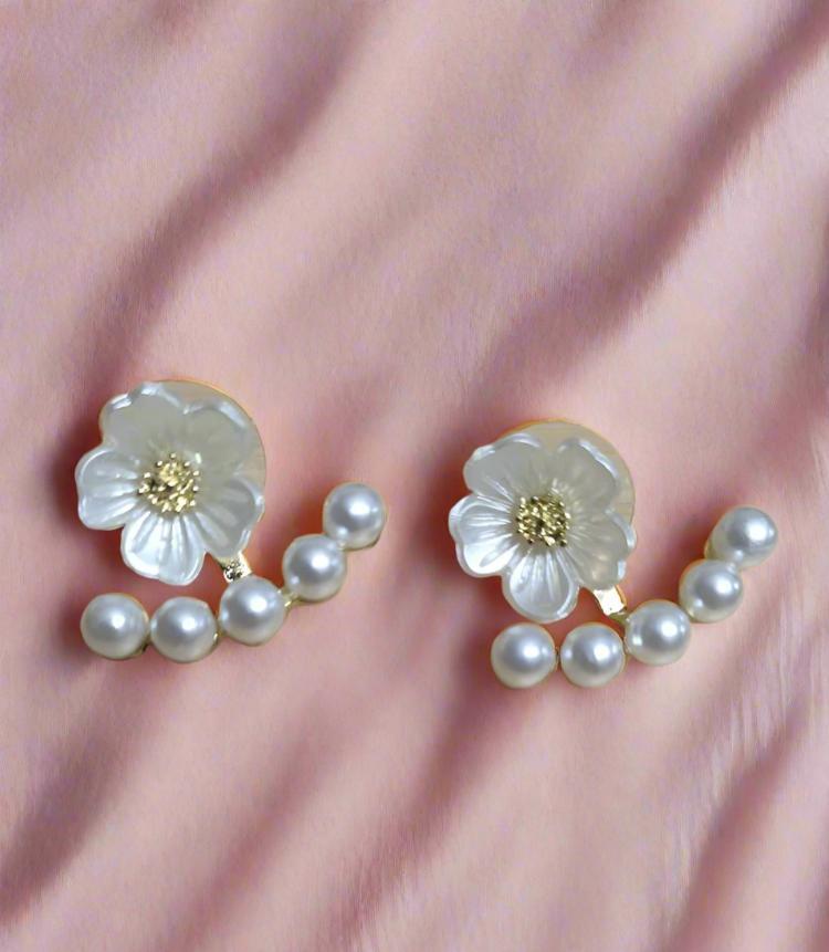 Pretty Floral Pearl Korean Earrings - KE217