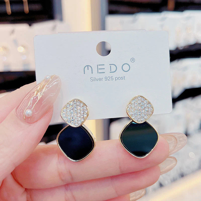 Korean Style Simple Geometric Square Earrings - Black - KE534