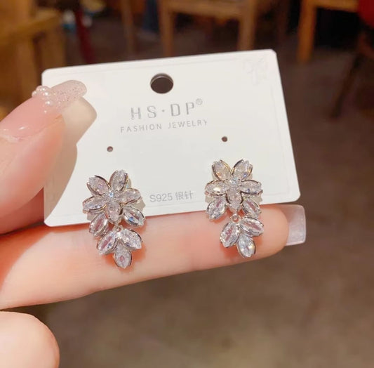 Flower Style Zircon Stud Earrings (Silver Finish) - KE240