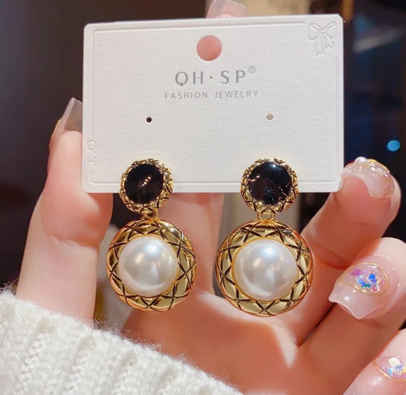 Textured Round Pearl Drop Korean Earrings - KE262