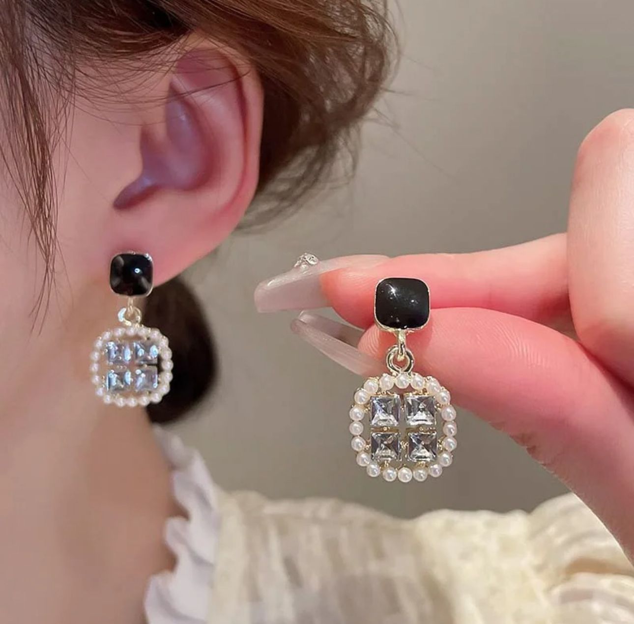 Pearl Decor Drop Korean Earrings - KE301