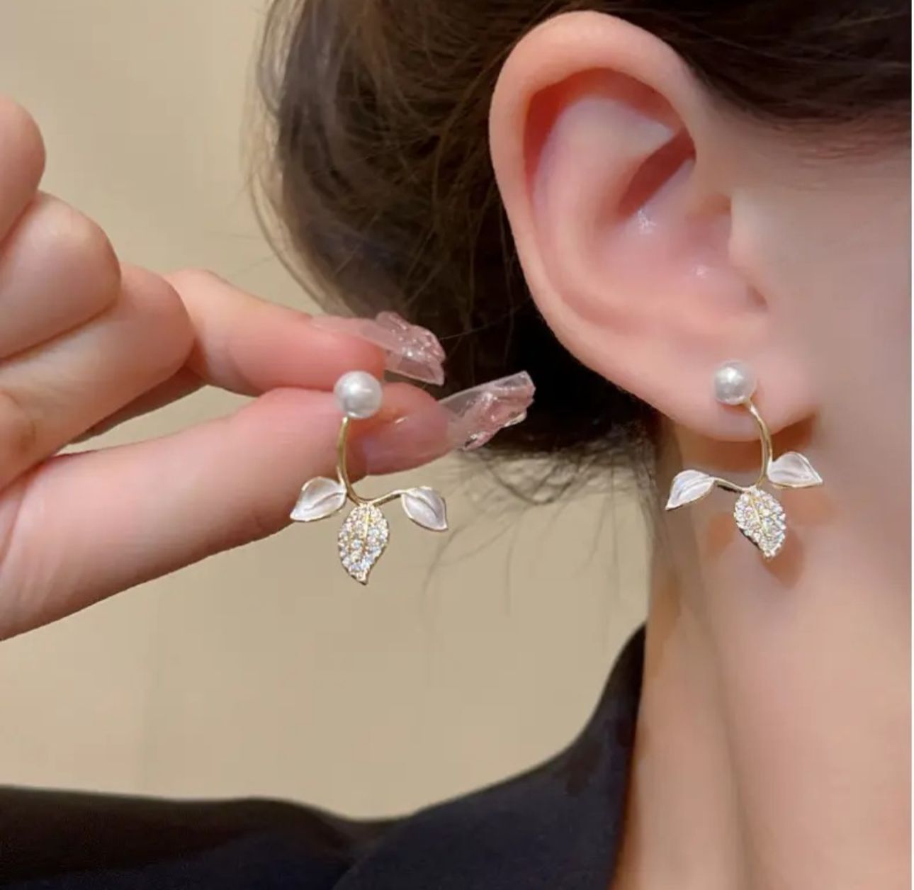 Leaves Pearl Korean Earrings - KE372