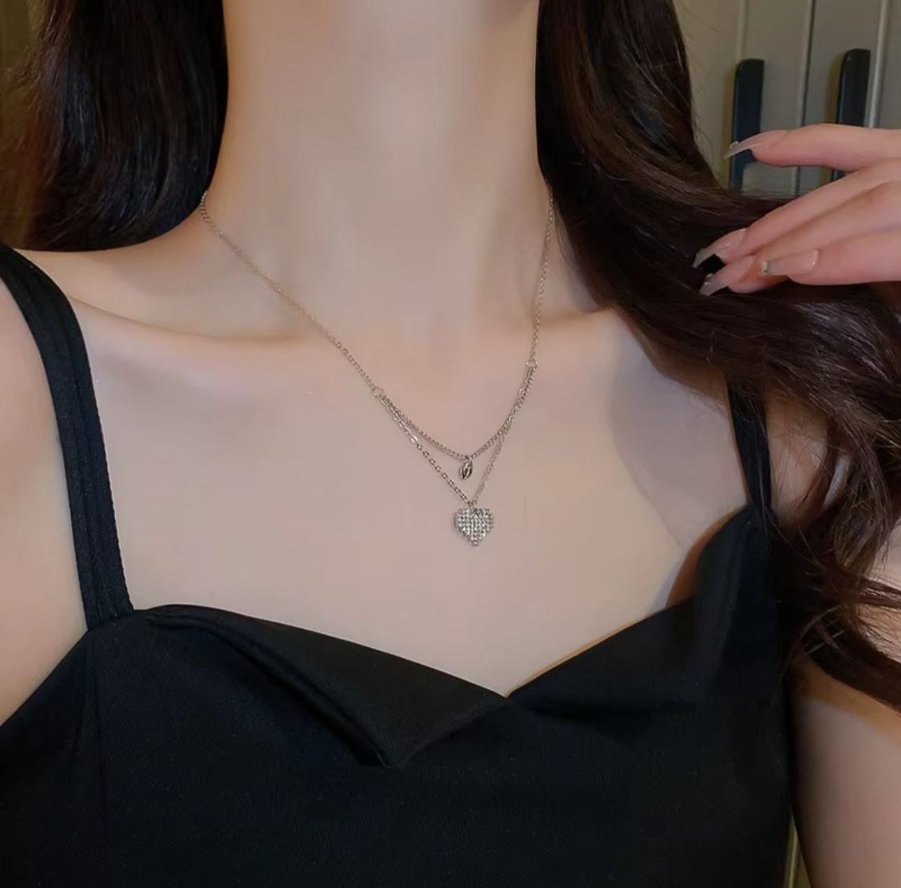 Double Layer Delicate Heart Necklace - KE378