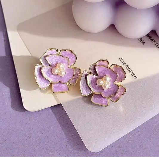 Lavender Pearl Flower Stud Korean Earrings - KE379