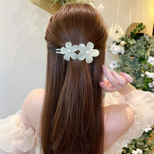 Jelly flower bead clip for women - Cream Colour - KE439