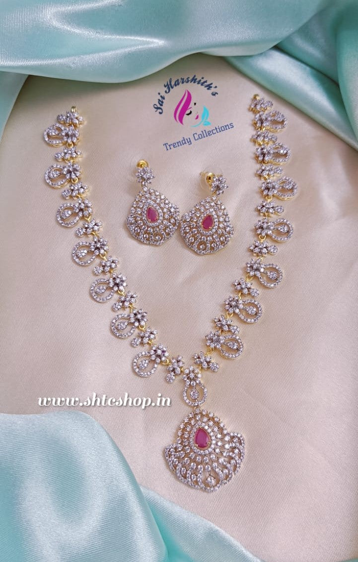 Diamond Replica Necklace - SHTC441