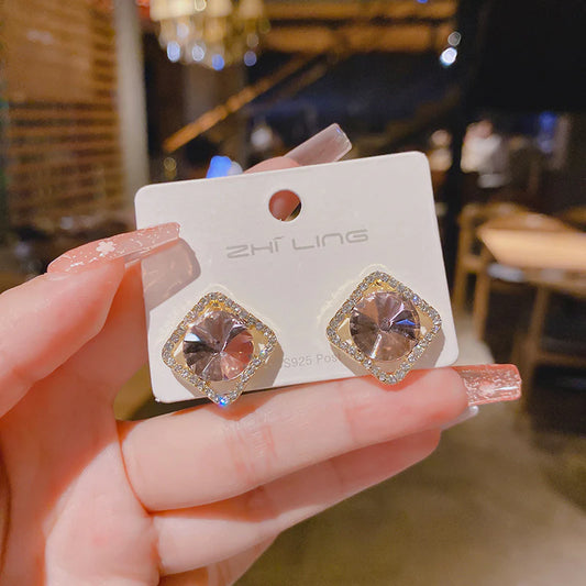 Pink - Japanese and Korean super fairy fresh crystal diamond earrings - KE493
