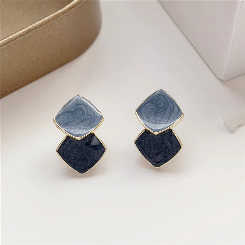 Dual Tone Enamel Geometric Earrings (Grey with Black) - KE559