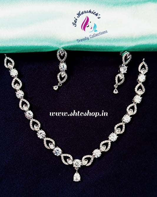 Diamond Replica Necklace - SHTC561