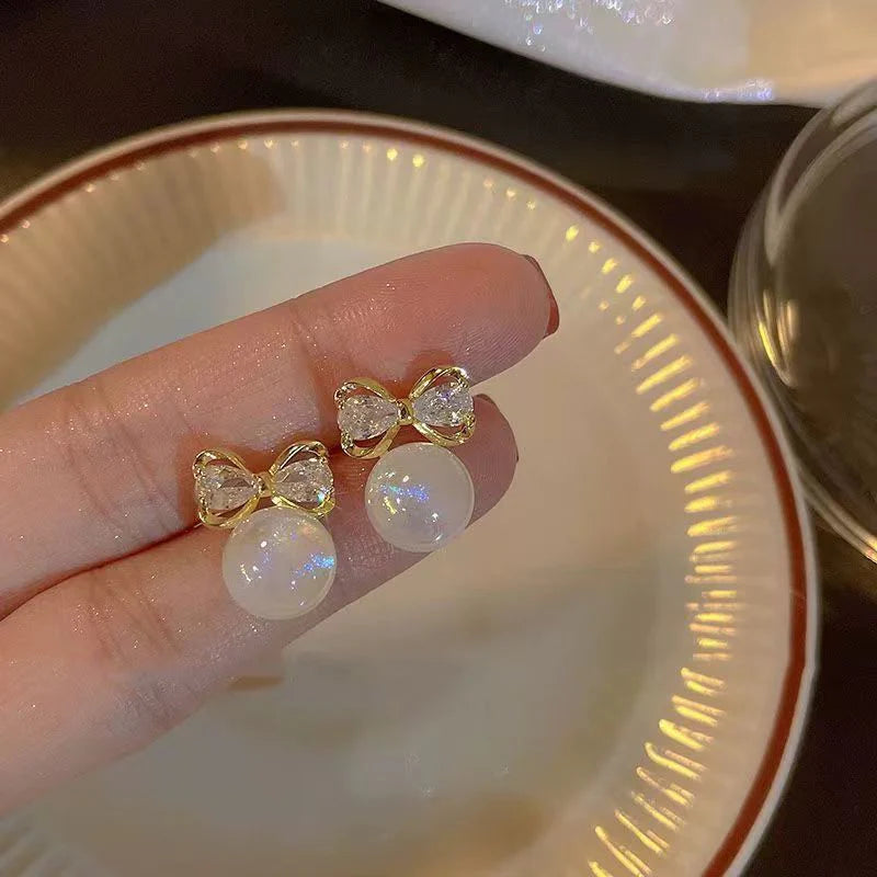 Mermaid Pearl Bow Korean Earrings - KE573