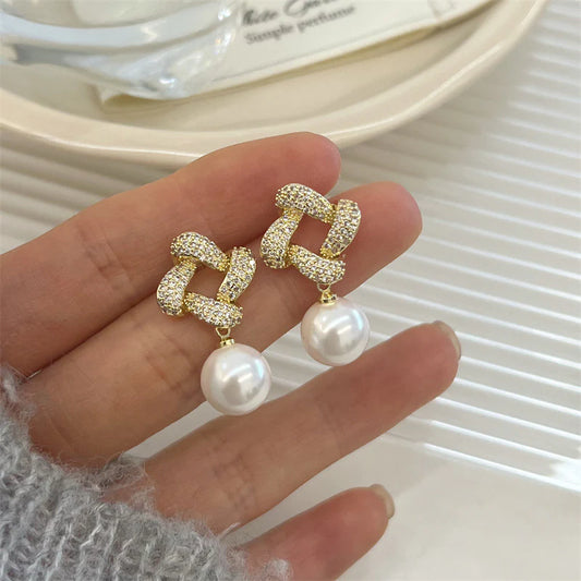 Square pearl Korean earrings - KE579