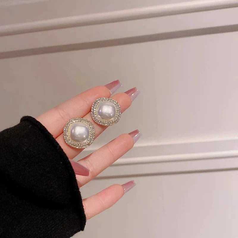New fashion diamond pearl white Korean earrings - KE585