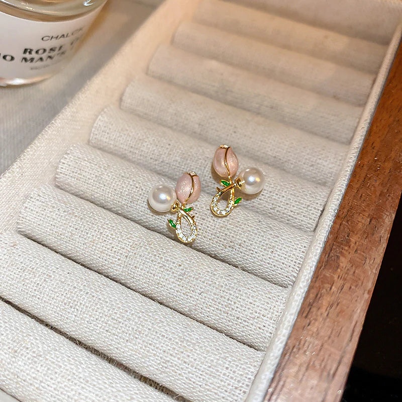 Pearl tulip flower Korean earrings - KE590