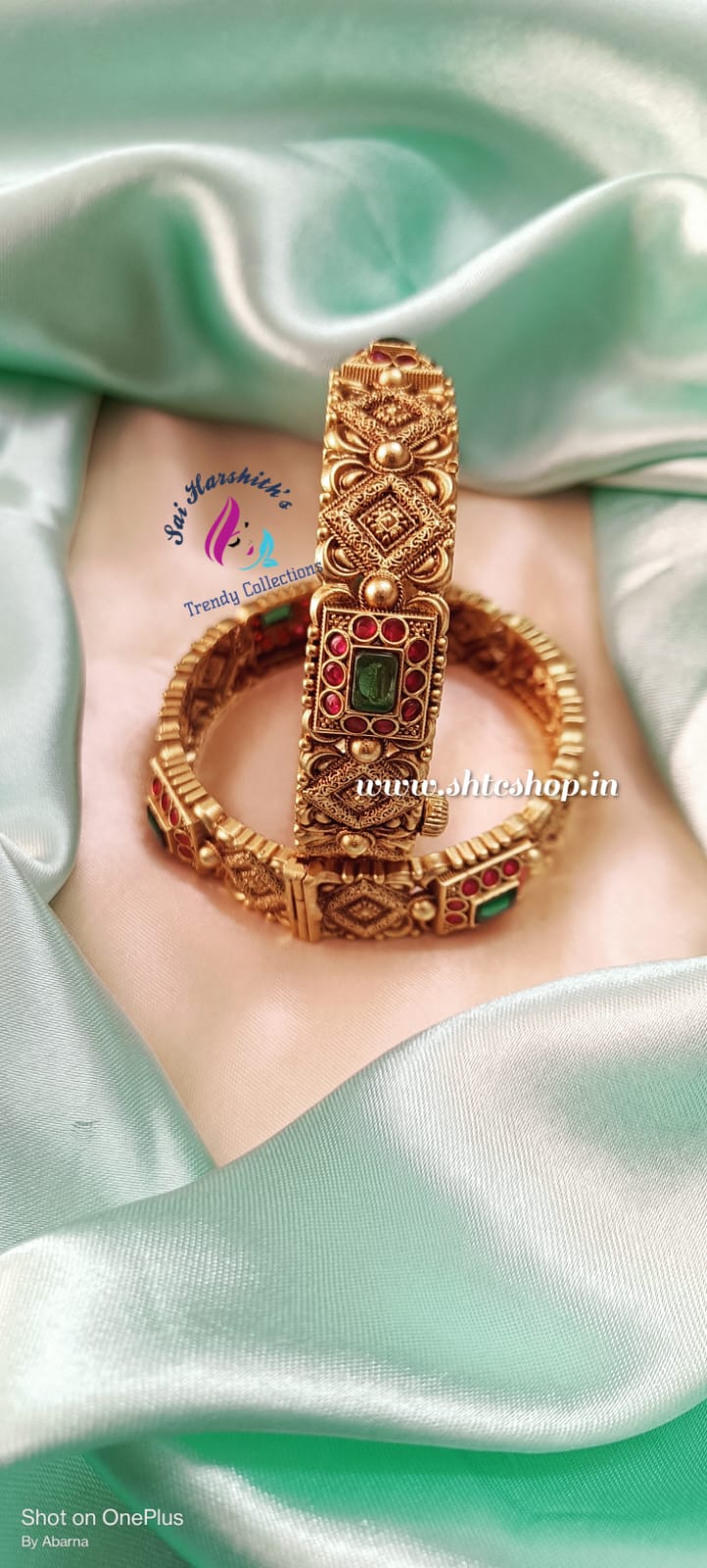 Temple Finish Openable Kada Bangles - SHTC591