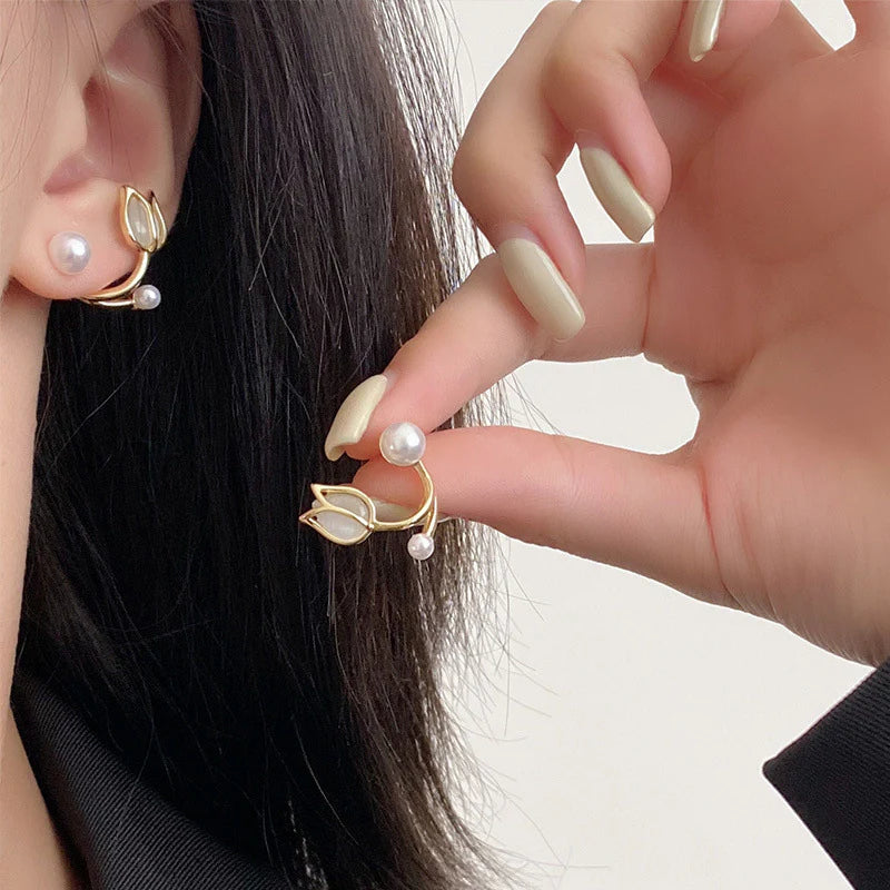 Tulip Flower Small Korean Earrings - KE604