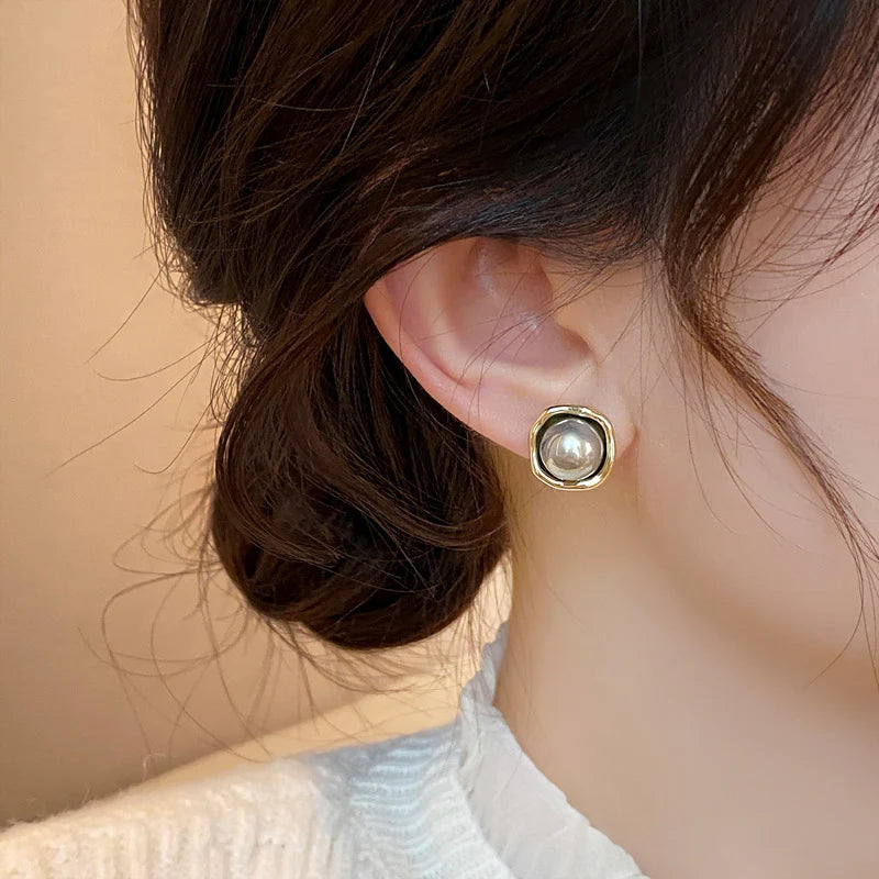 Casual Elegant Grey Pearl Korean Earrings - KE608