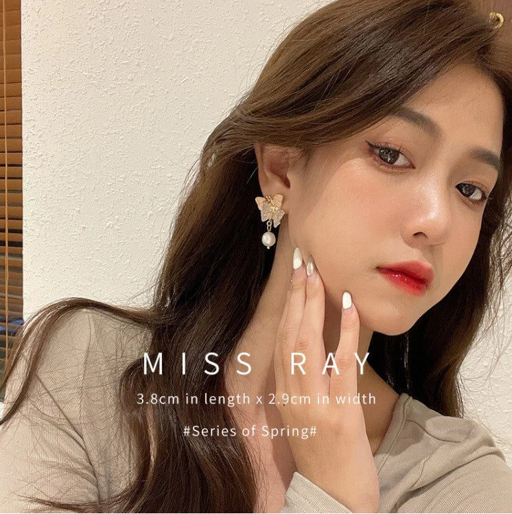 Korean Style Purple Fantasy Butterfly Retro Earrings (pink with purple) - KE609