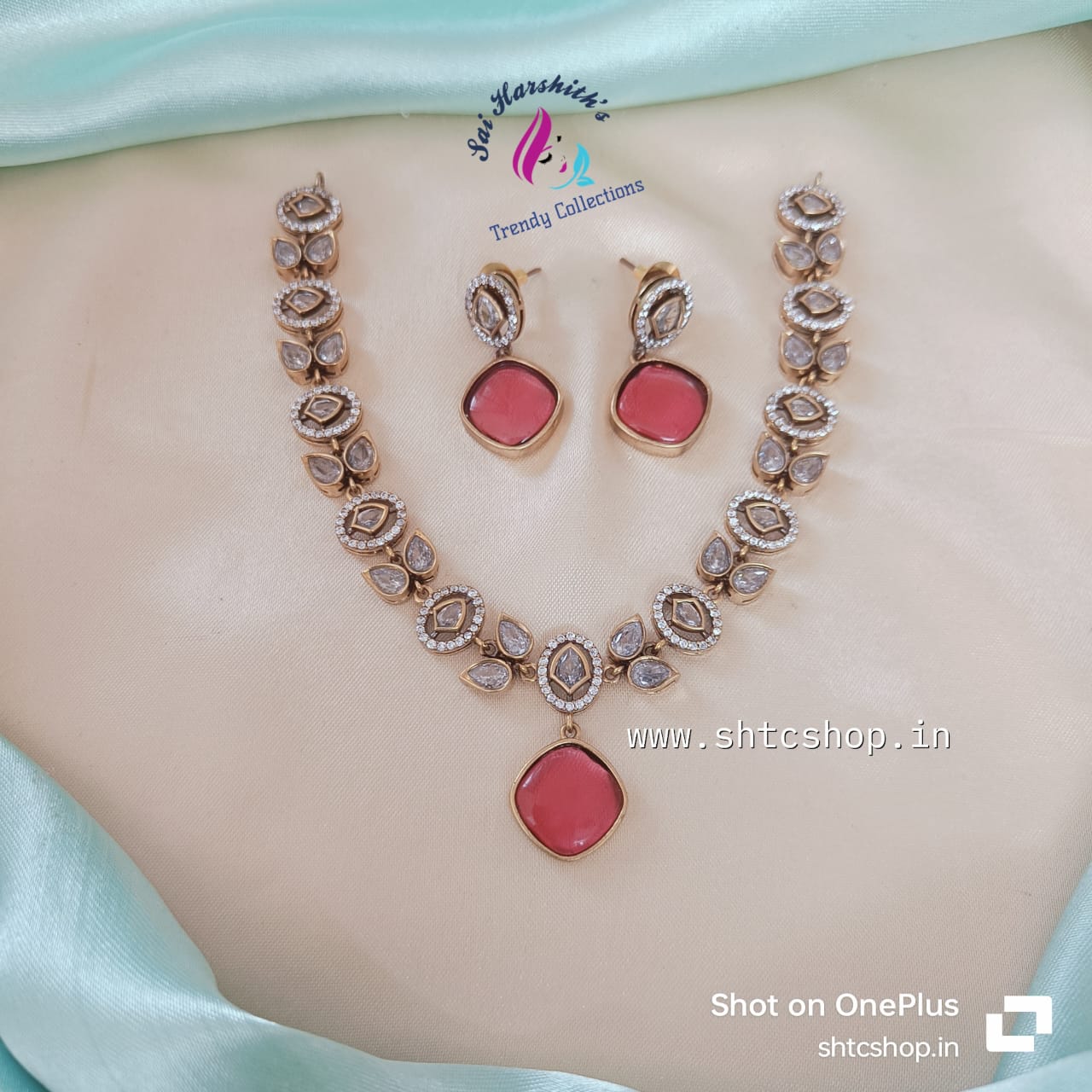 Trending Victoria Necklace - SHTC793