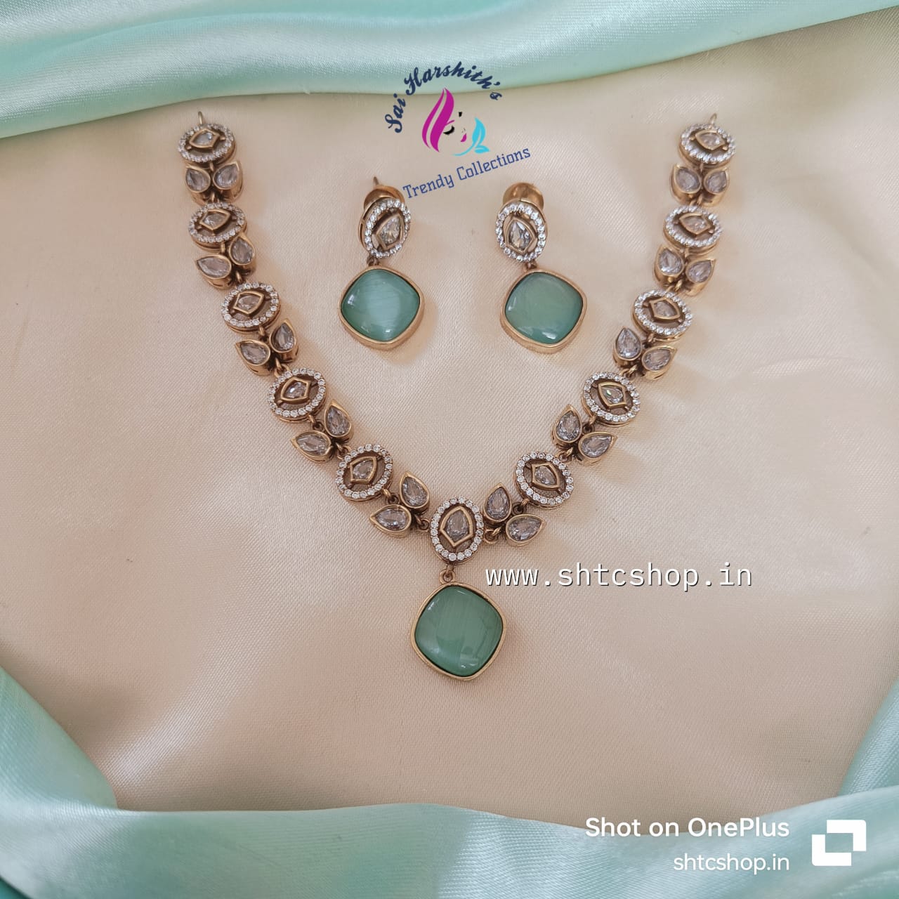 Trending Victoria Necklace - SHTC793