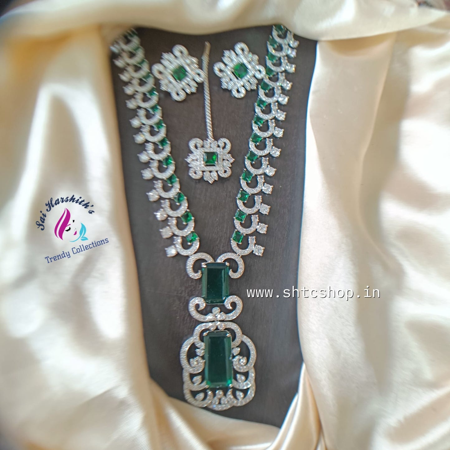 Nita Ambani Inspired Emerald Diamond jewelry Replica - SHTC825