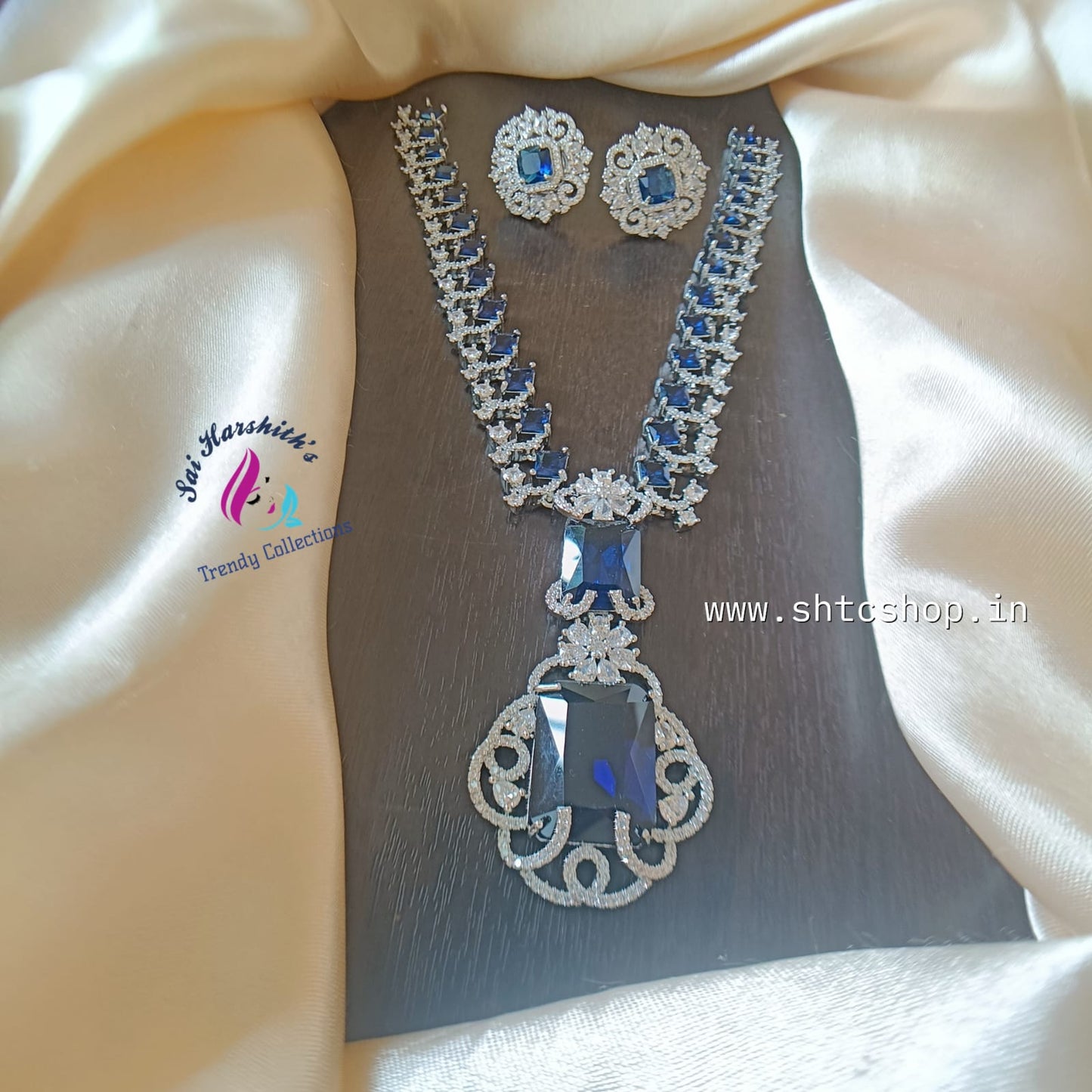 Nita Ambani Inspired Short Necklace - SHTC826