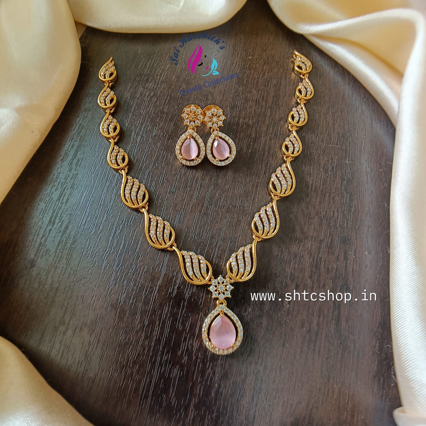 Cute trending Necklace set - SHTC827