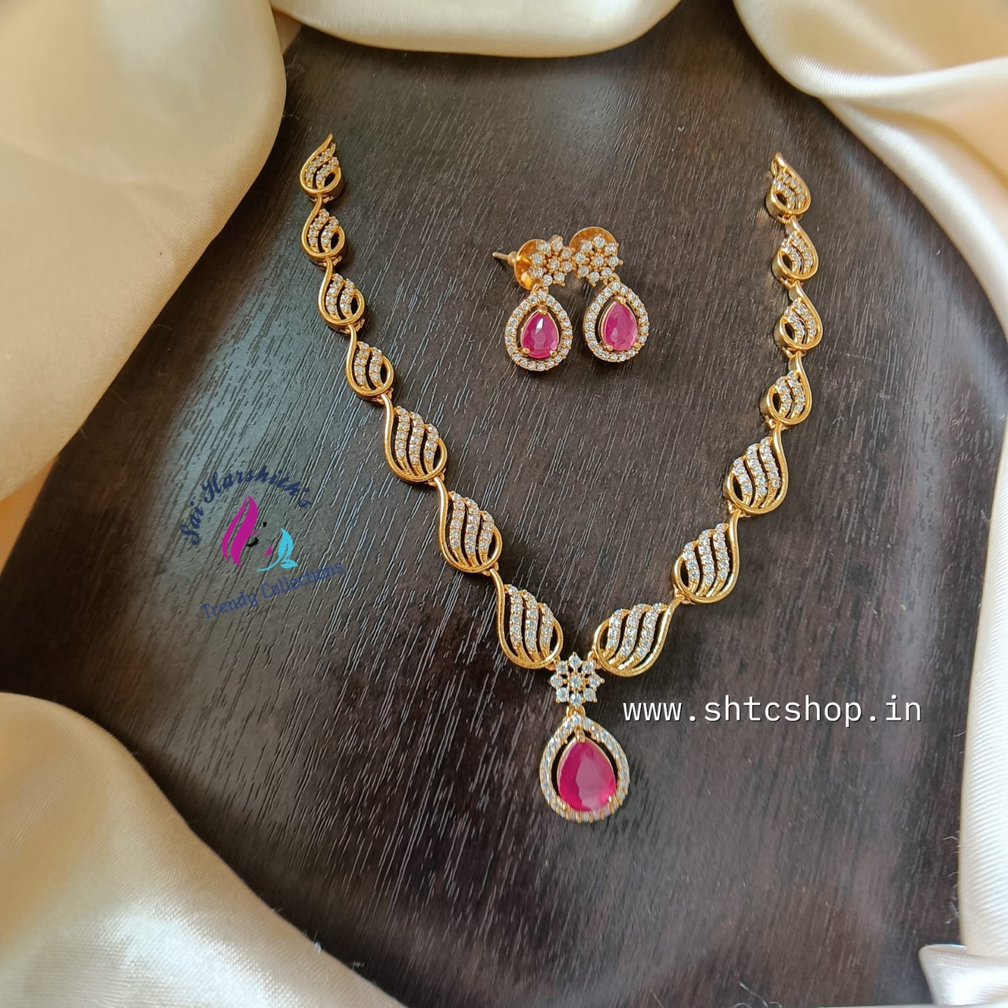 Cute trending Necklace set - SHTC827