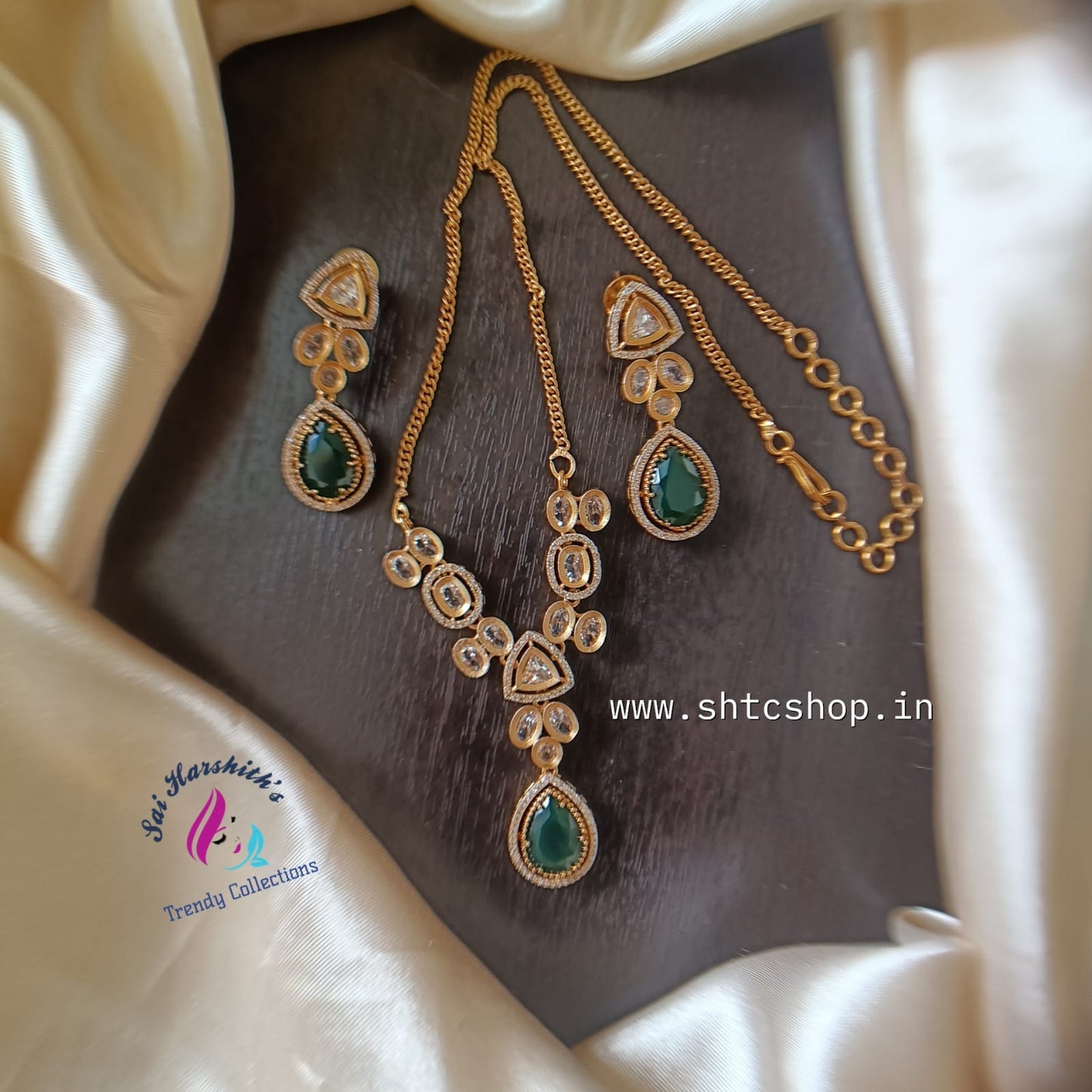 Trendy Necklace set for a modern look - SHTC830