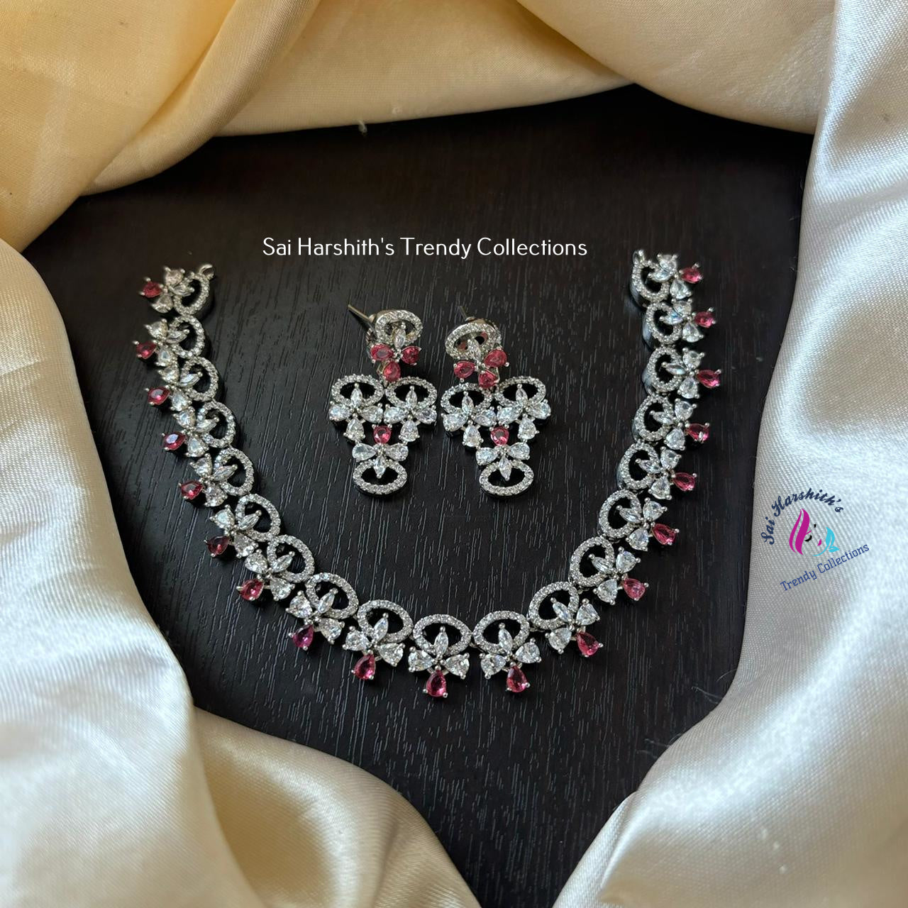 Diamond look alike Necklace set - SHTC864