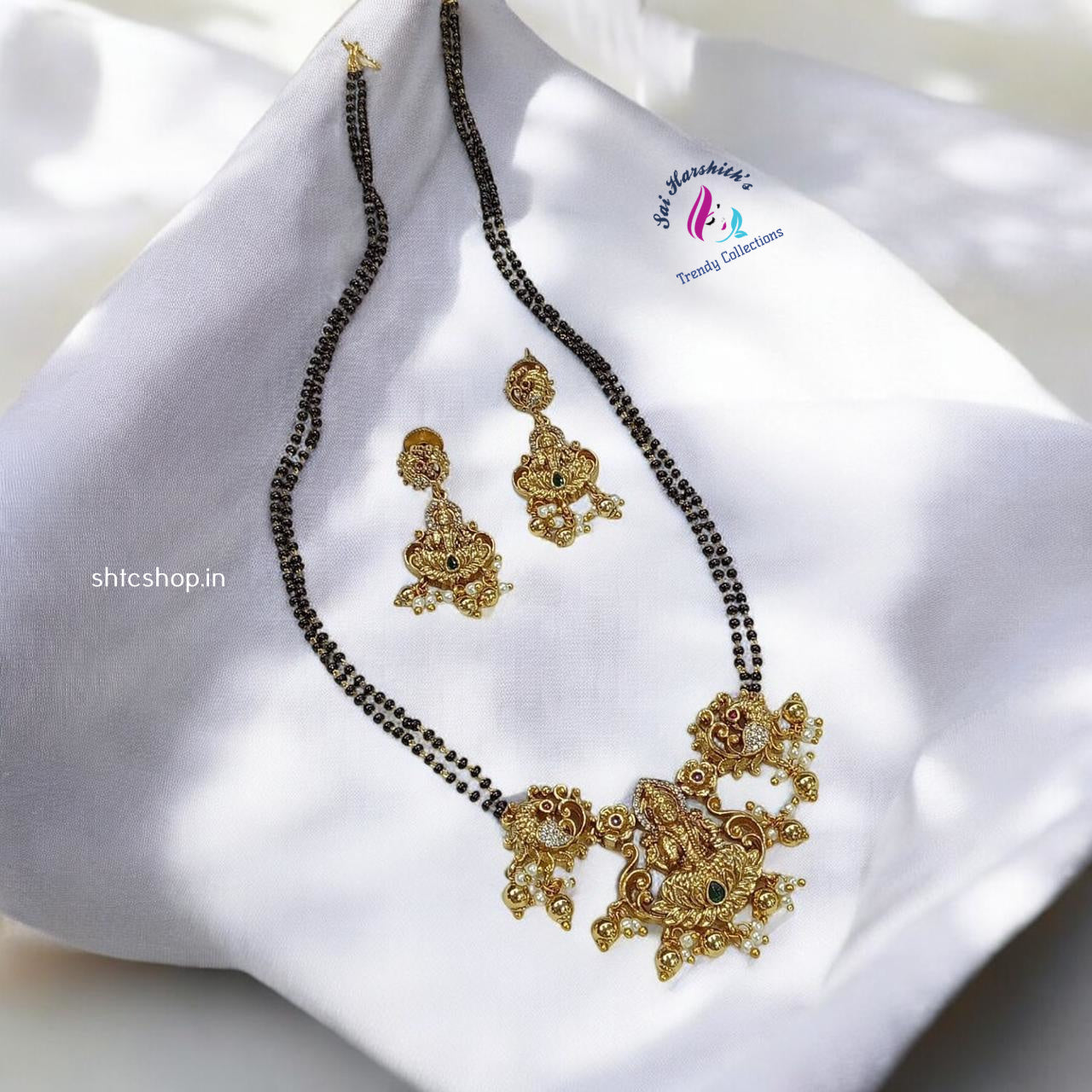 Beaded Chain with Lakshmi Pendant and earrings - SHTC929