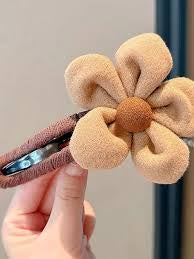 Winter Plush Flower Hairpin - Brown flower gripper - KE554