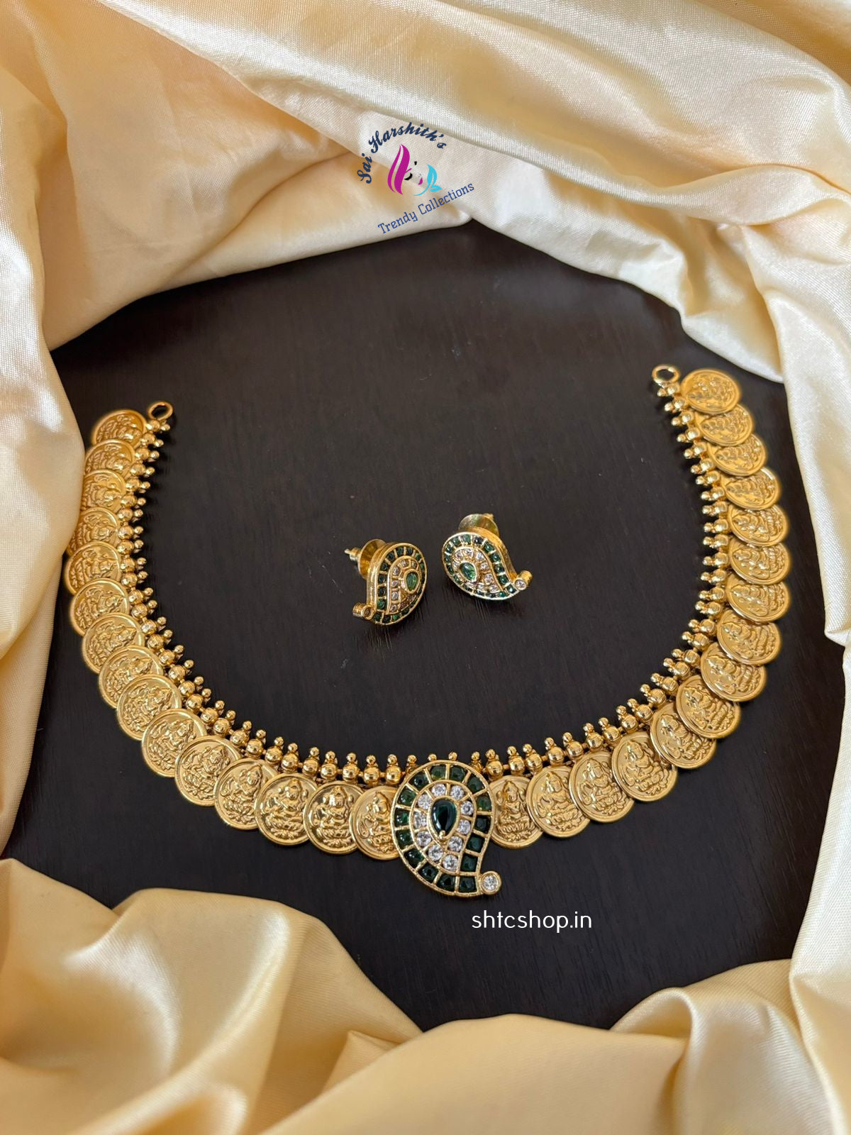 Matte Finish Coin Necklace set With Kempu Stone Pendant - SHTC1229