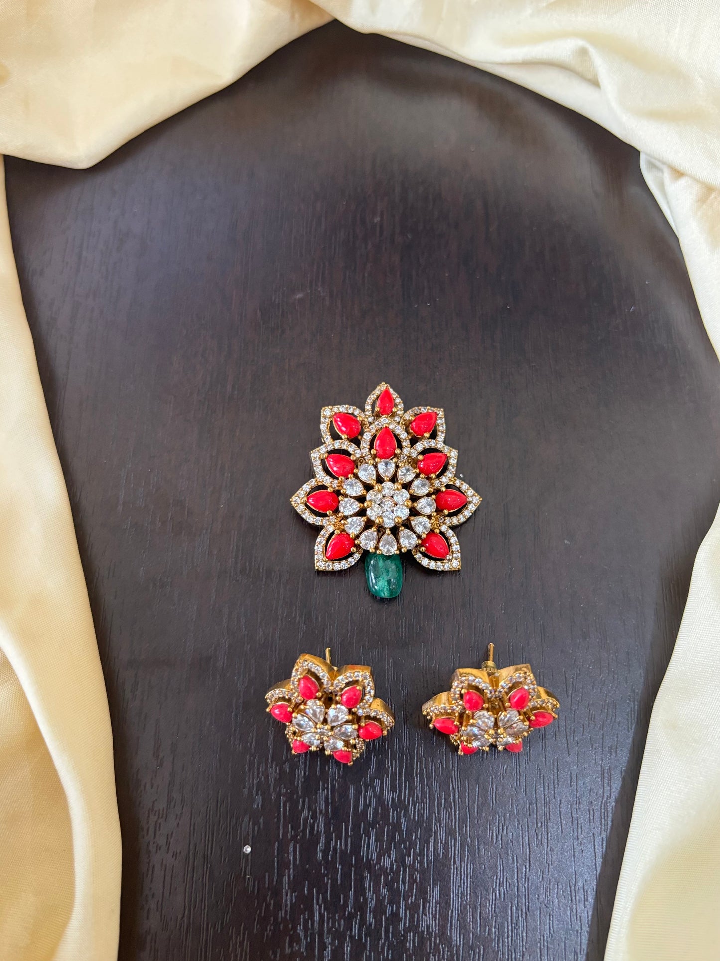 Matte Finish Pendant Set with Coral Stones - SHTC1490