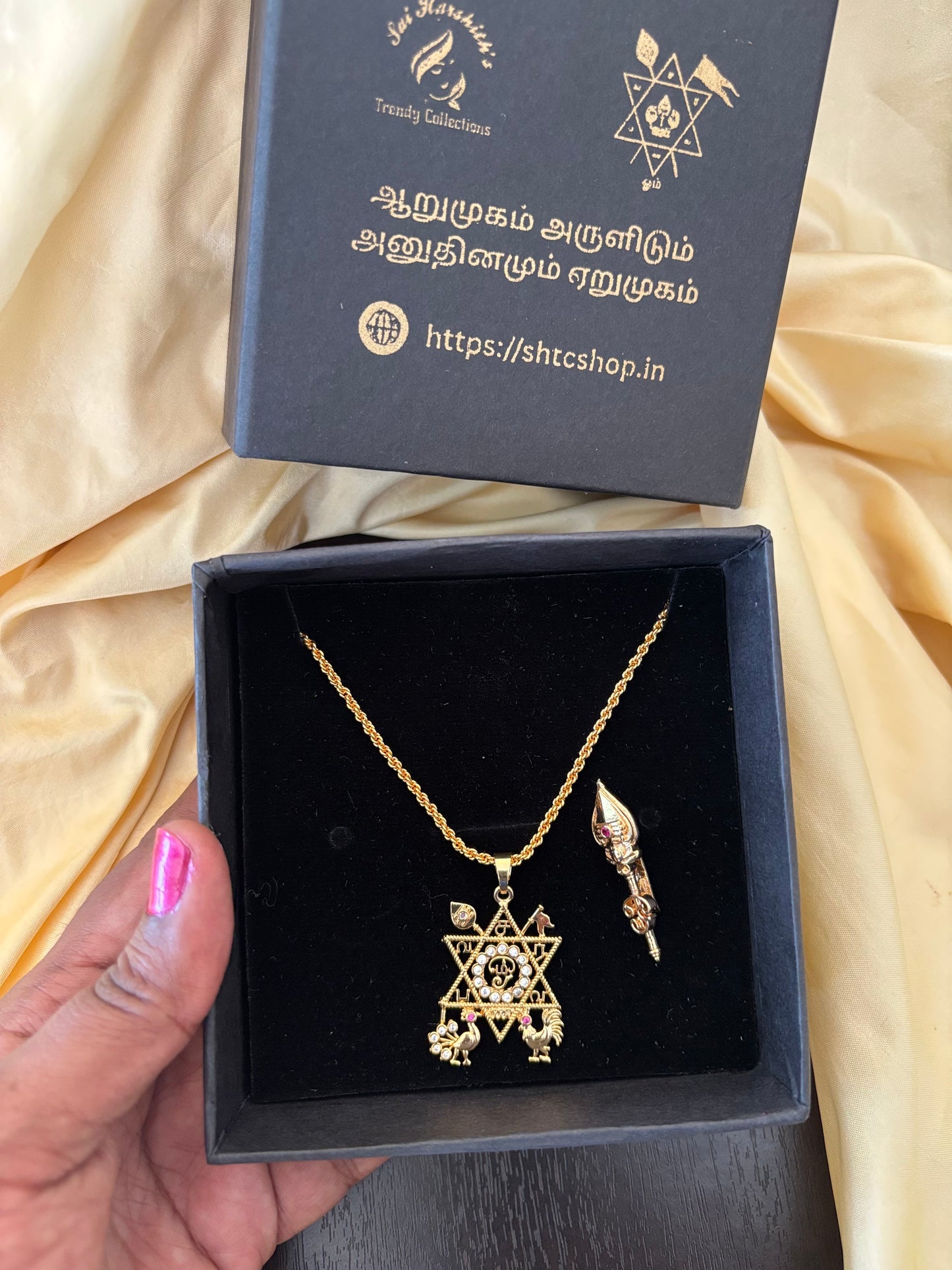 Shasti Special Combo Offer - Rs 999 (Discount applied at checkout)