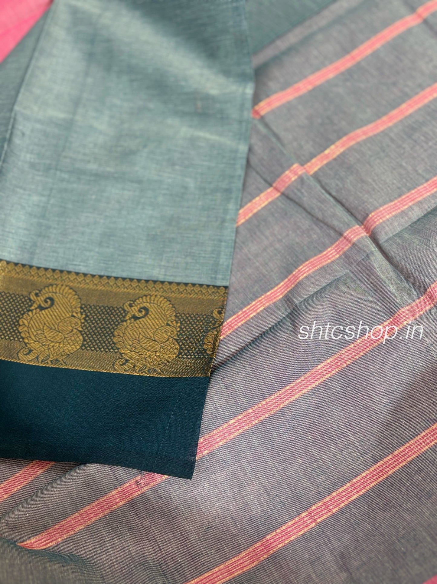 100 Count Lightweight Kanchi Cotton Saree with Peacock Zari Border and Contrast Blouse